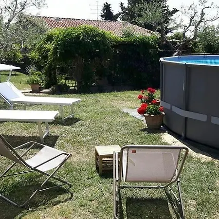 Tignano Sleeps 7 Pool Wifi T741629 Appartement *