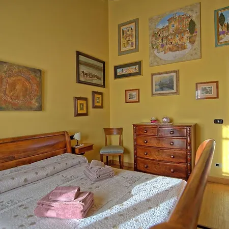 Tignano Sleeps 7 Pool Wifi T741629 Appartement *