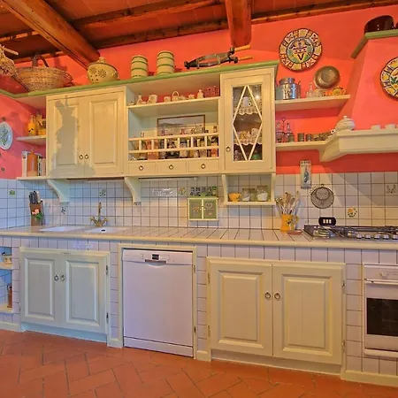 Tignano Sleeps 7 Pool Wifi T741629 Appartement Barberino di Val dʼElsa
