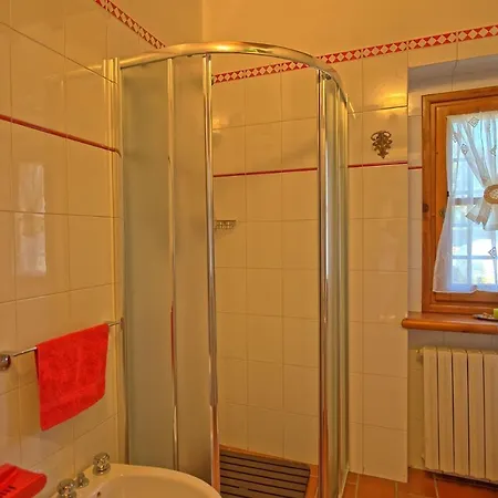 Tignano Sleeps 7 Pool Wifi T741629